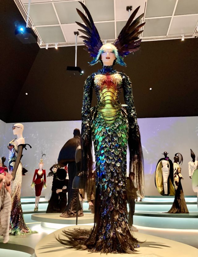 Eye On Design: Thierry Mugler, La Chimre Gown | WorleyGig.com