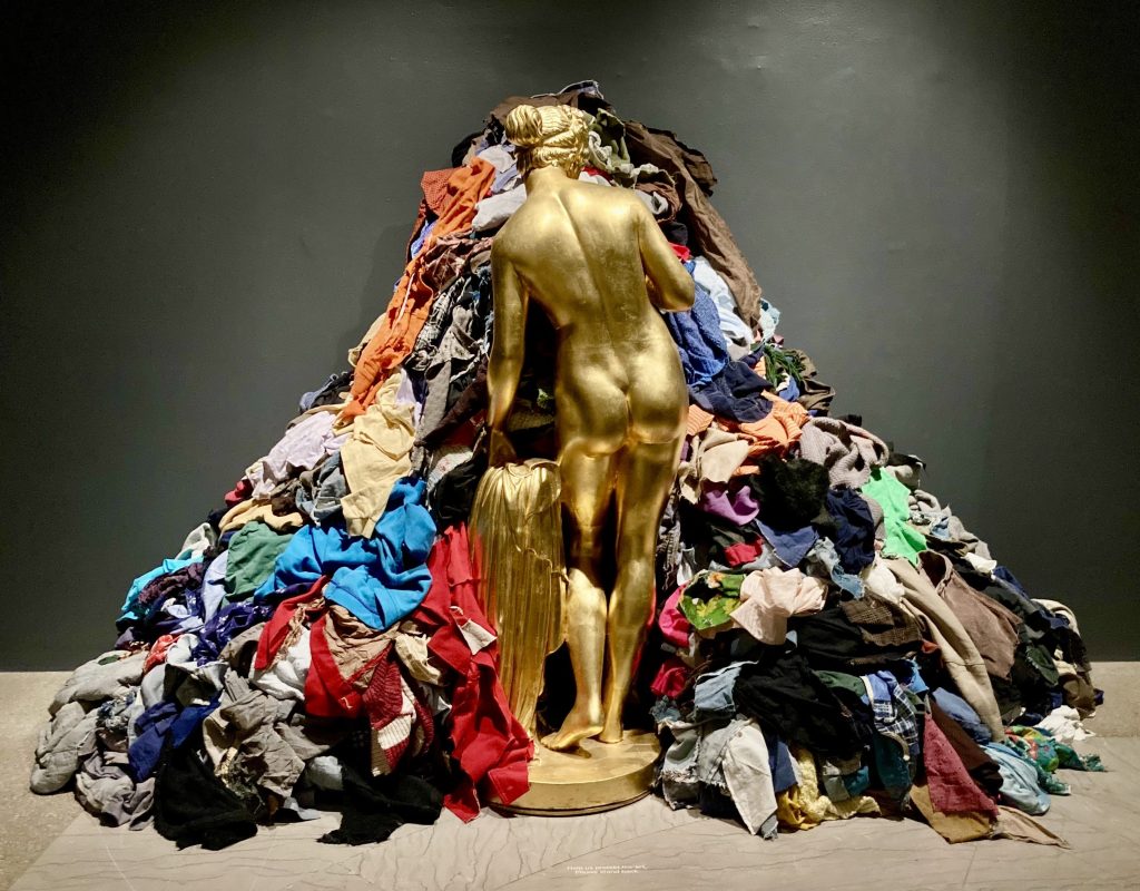 Modern Art Monday Presents: Golden Venus of the Rags By