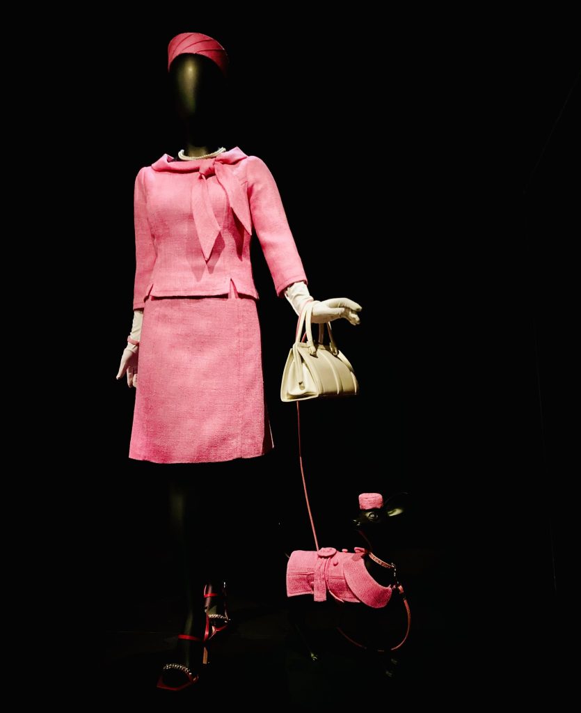 Pink Thing of The Day: Elle Woods Pink Suit from Legally Blonde 2 |  WorleyGig.com
